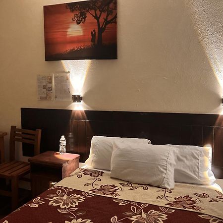 Hotel Santa Fe 치그나우아판 외부 사진