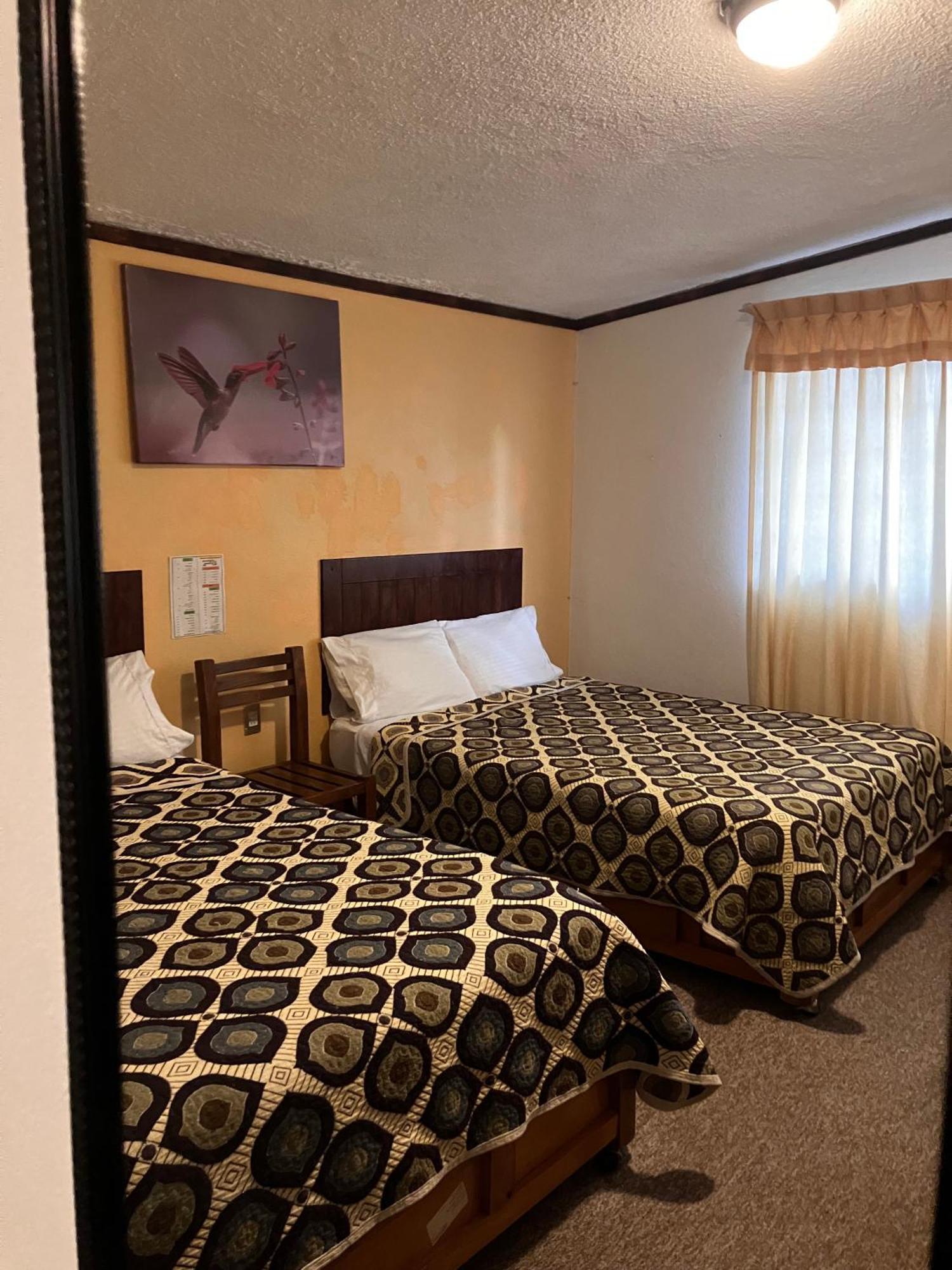 Hotel Santa Fe 치그나우아판 외부 사진